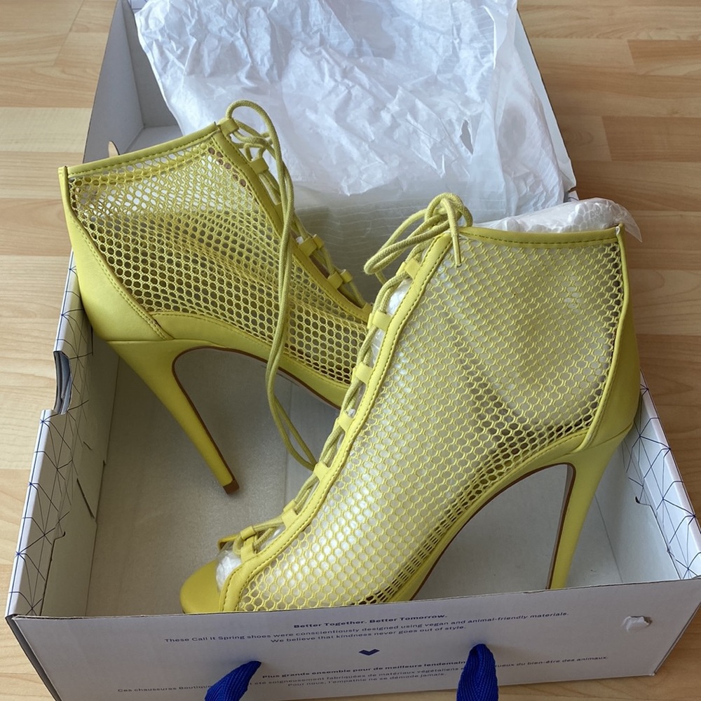 Call It Spring. Brand new, never worn size 9 cage heel - Picture 5 of 6